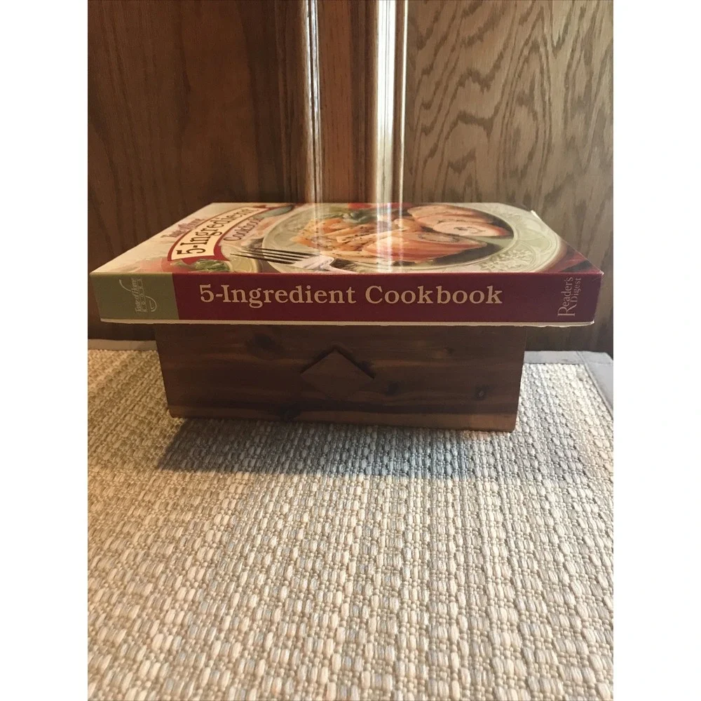 5 Ingredient Cookbook (Taste‎ of Home Books) (Spiral Bound) by Jean Steiner Book